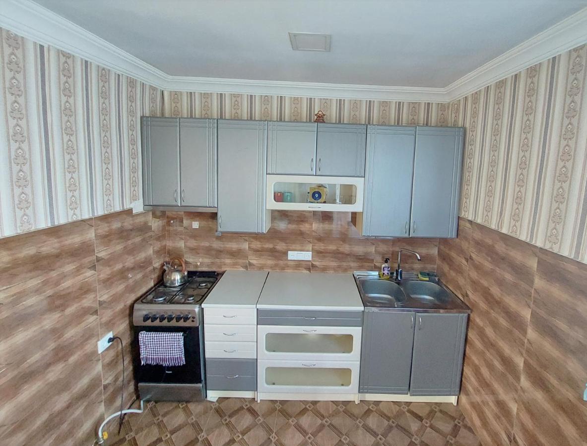 Apartment Beso Kutaisi Exterior photo
