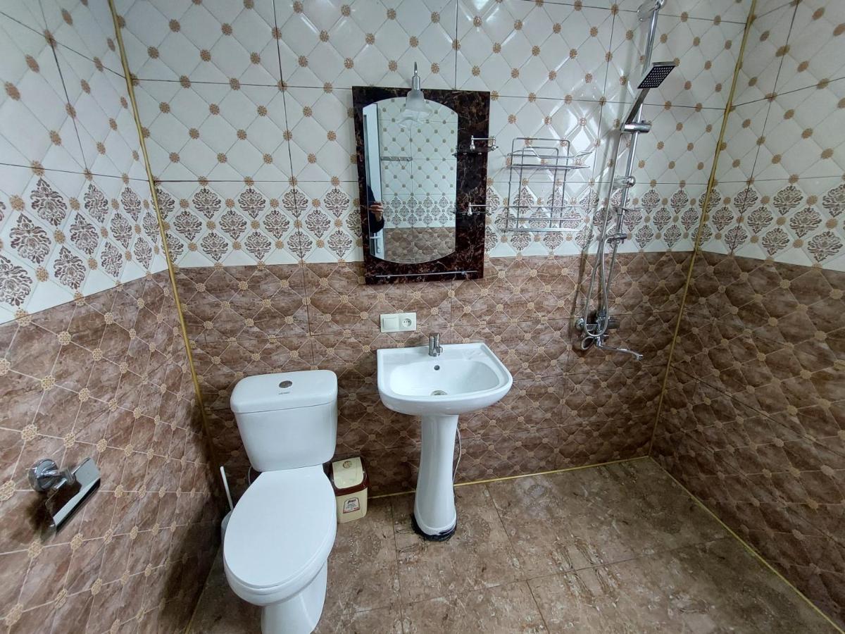 Apartment Beso Kutaisi Exterior photo