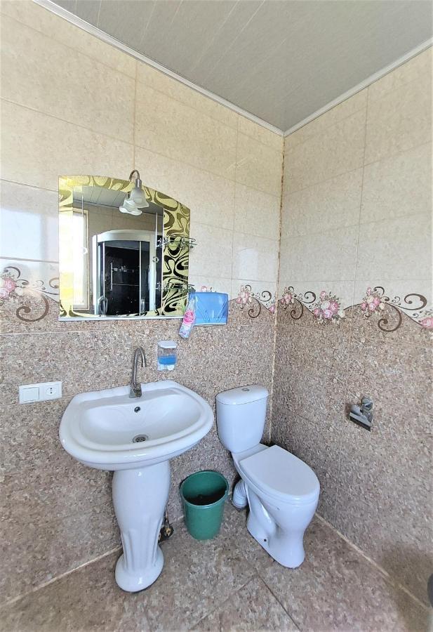 Apartment Beso Kutaisi Exterior photo